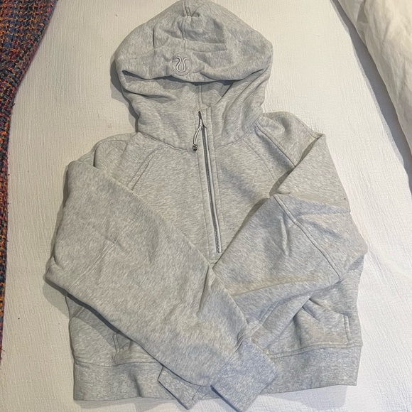 LULULEMON SCUBA OVERSIZED HOODIE - Picture 7 of 8